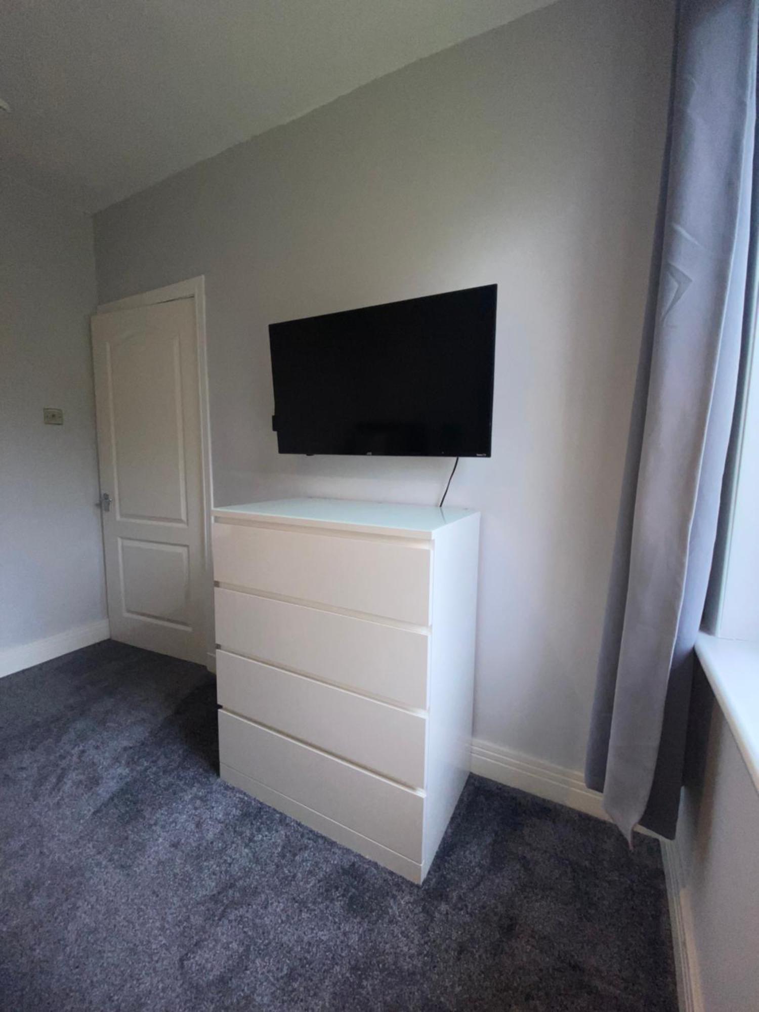 Glasgow Apartment Close To The Airport Ренфру Екстер'єр фото
